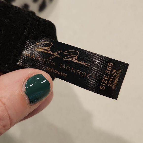 Sexy leopard bra and panty set - Picture 4 of 7